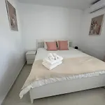 Casa Sara Seaview * Playa Honda (Lanzarote)