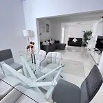 Casa Sara Seaview Σπίτι διακοπών *