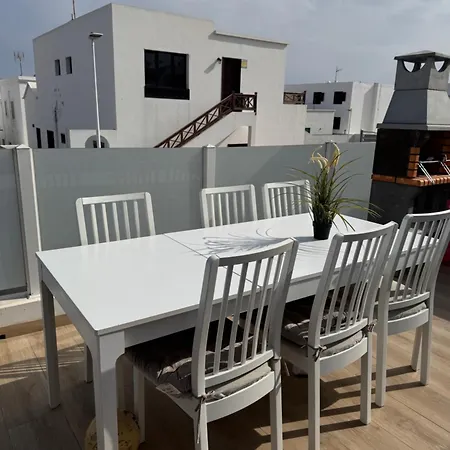 Casa Sara Seaview Дом отдыха *